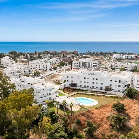 Vivi Homes - La Vista - Pool - Terrace - Comfort And Relax *