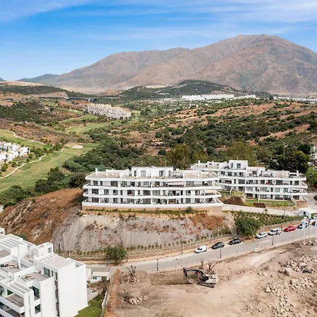 Vivi Homes - La Vista - Pool - Terrace - Comfort And Relax Apartment *