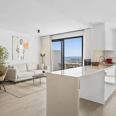 Vivi Homes - La Vista - Pool - Terrace - Comfort And Relax Apartment Estepona