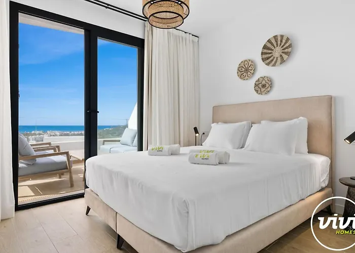 Vivi Homes - La Vista - Pool - Terrace - Comfort And Relax Апартаменты *